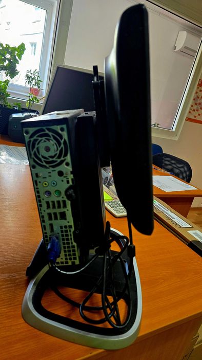 sistem POS All in One , monitor Touchscreen 15"