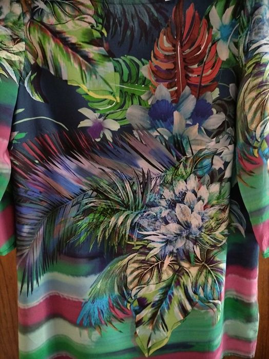 Bluza Creation L, matase si vascoza, noua, mar S-36/38, model floral