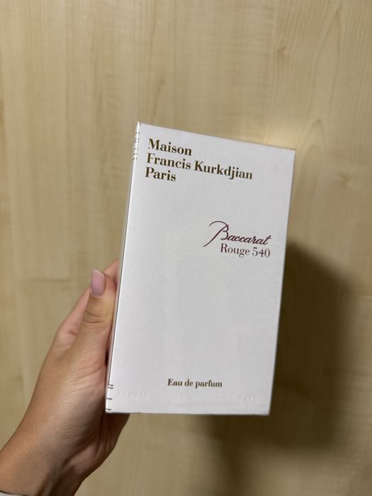 Parfum Baccarat Sigilat