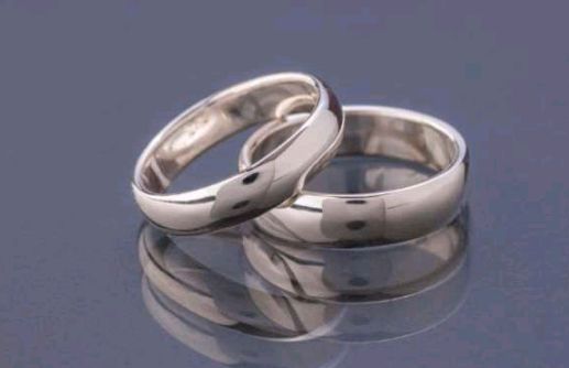 Изработване на брачни халки