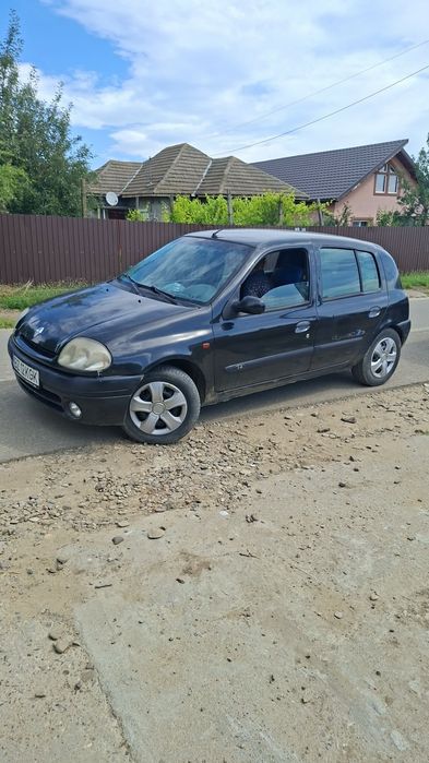 RENAULT Clio 2000 — imagine 3