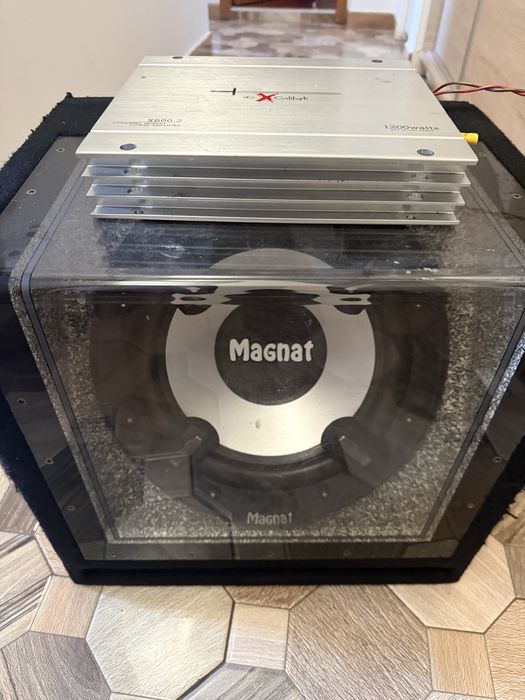 Vand subwoofer+ statie