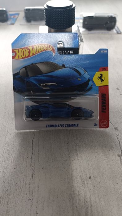 Hot Wheels машинки