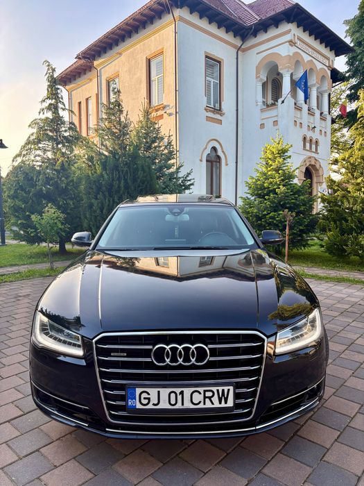 Audi A8.