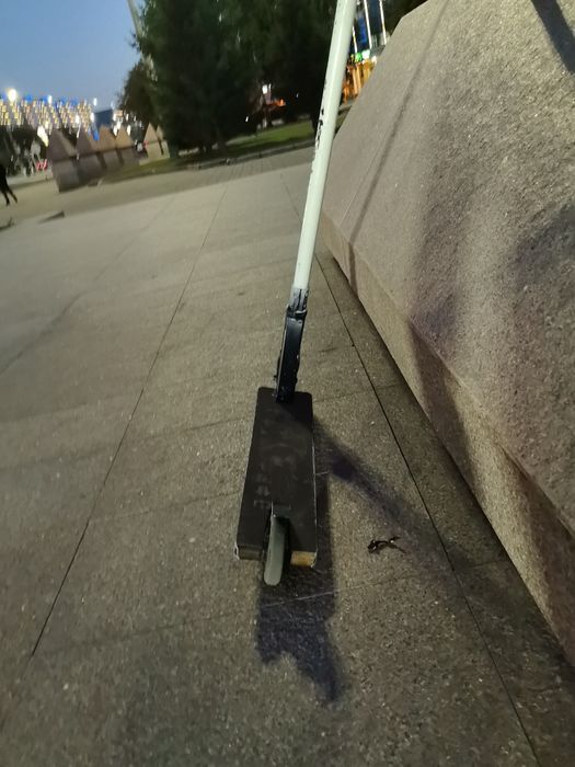 Продам самокат срочно