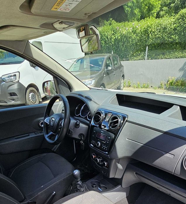 Dacia Dokker Laureate 1.5 blue dci 75 CP, 2020, 120571Km