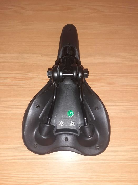 Велосипедное седло