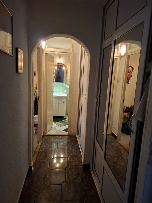 Vând apartament ultracentral 4 camere