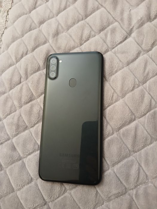 Продам SAMSUNG Galaxy A11