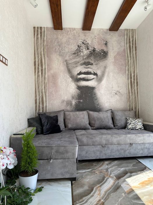 Гостиница России-Сдается новый дом в престижном районе!