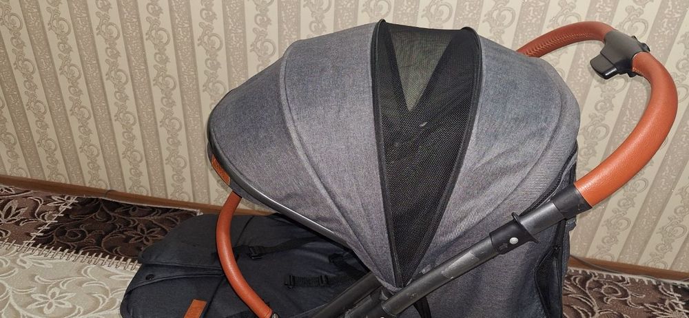 Продаётся детская коляска