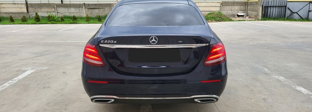 Mercedes benz  E class W 213