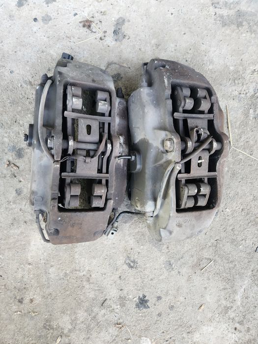 Предни апарати тоарег 5.0тди