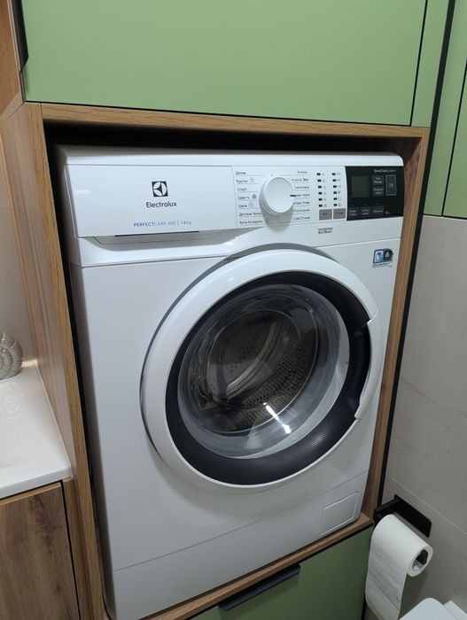 Продам стиральную машину Electrolux