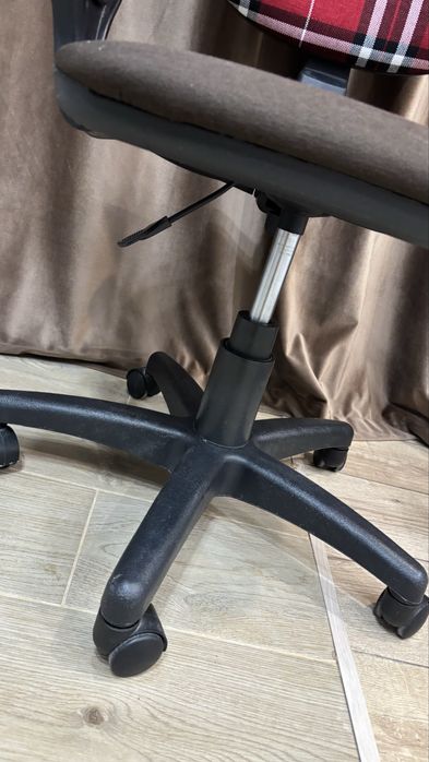 Кресло для офиса