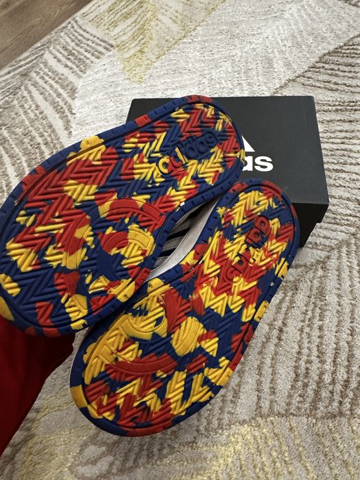 Зимни обувки адидас момче