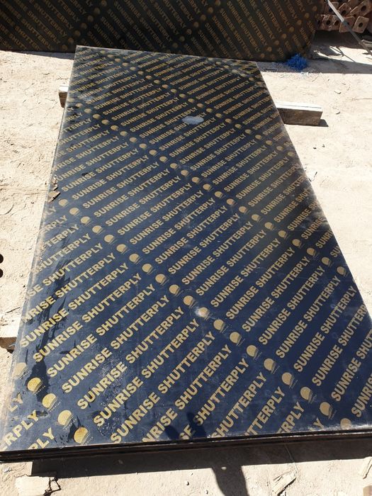 Шперплат и дървени греди