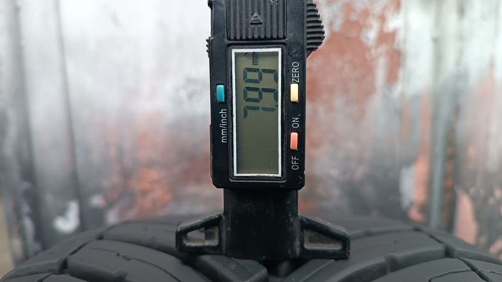 225/55/16 Bridgestone Дот 1924