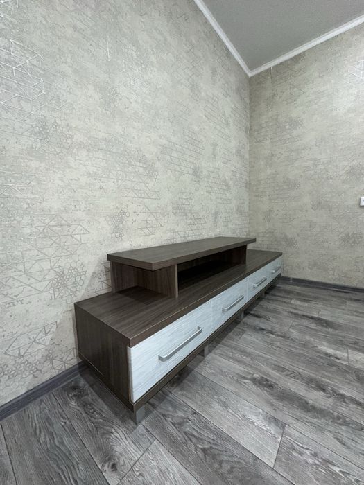 Тумба под телевизор