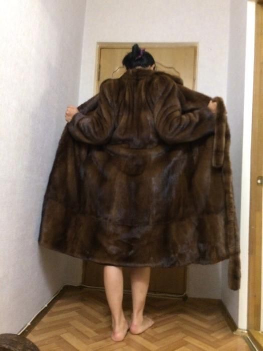 Продается ШУБА натуральная