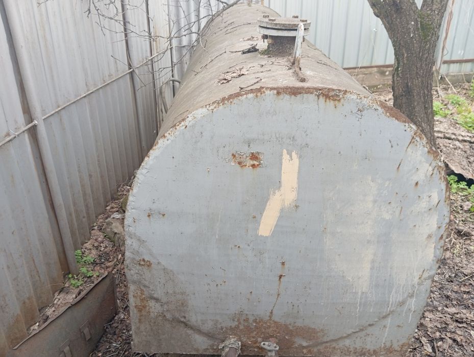 Цистерна для воды, ГСМ.  3.5 т.