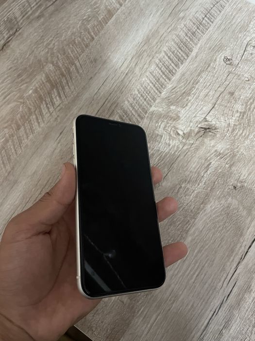 Iphone 11 Ideal 64 GB