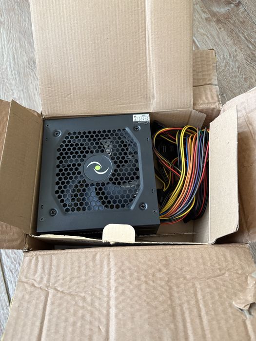 Sursa Technoware Free Silent 550W NOUĂ