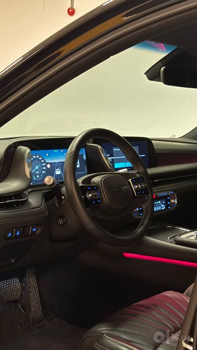 Genesis G90 2025/26