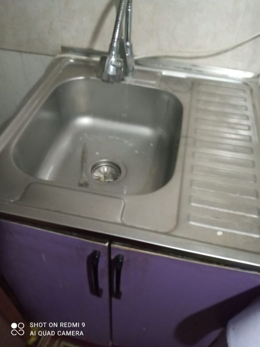 Раковина с тумбой