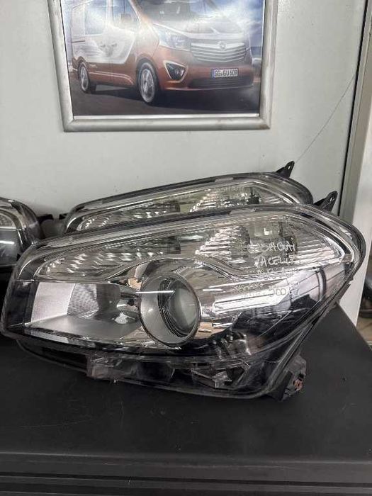 Faruri Nissan Qashqai 2010 2011 2012 2013 far stanga 26060BR03A 26060BR01A 26060BR01B far dreapta 26010BR03A