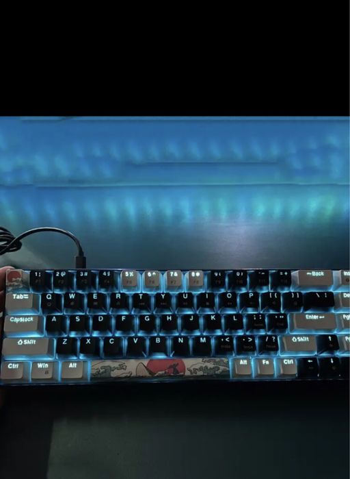 Механична гейминг клавиатура