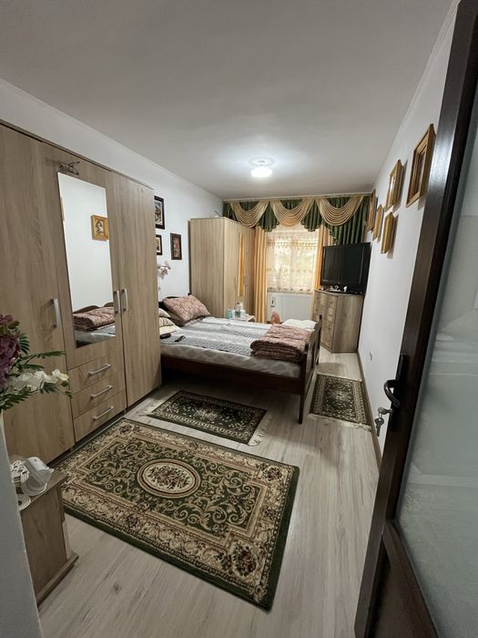 Apartament 3 camere Huși Vaslui