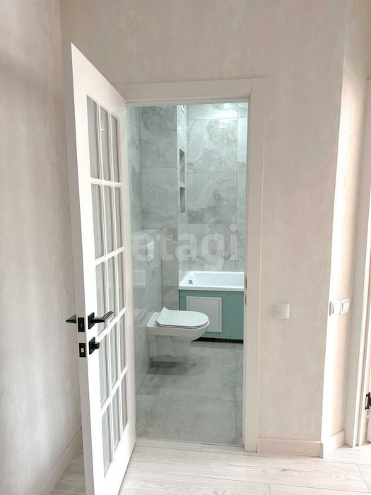 Продам 2 комнатную квартиру