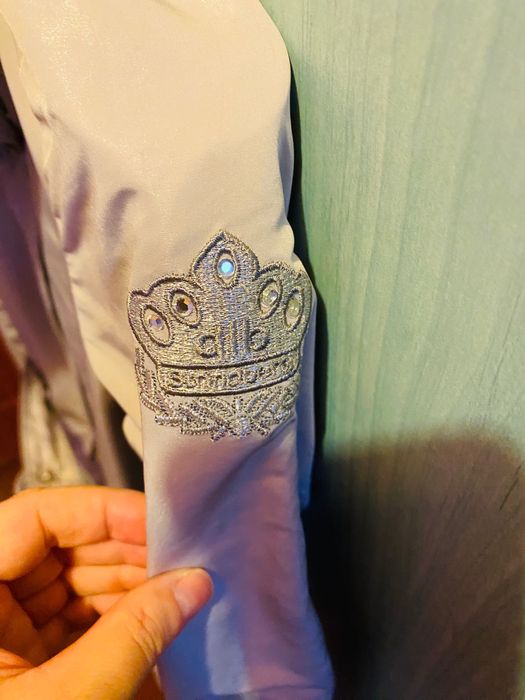 Trench din fâs bun și pt ploaie