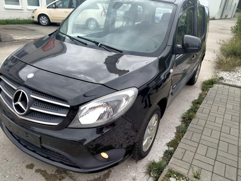 Mercedes-Benz Citan

111 CDI Lang, Ван, Употребяван, За части, Видин