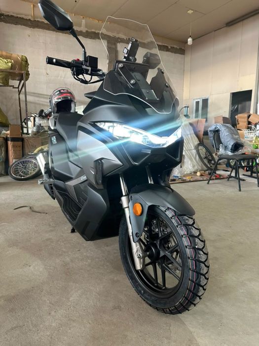 НОВИНКА — скутер tezza osaka efi 180cc