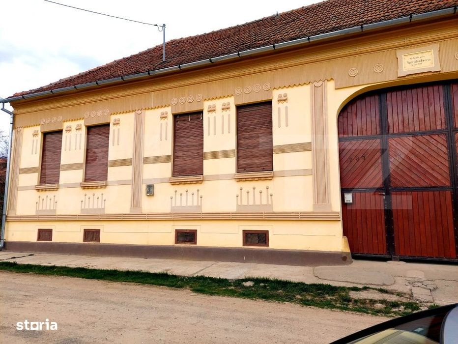 Casa spatioasa cu teren generos in Mandra, Brasov — gata de mutare
