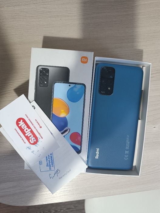 Продам отличный телефон Redmi Note 11