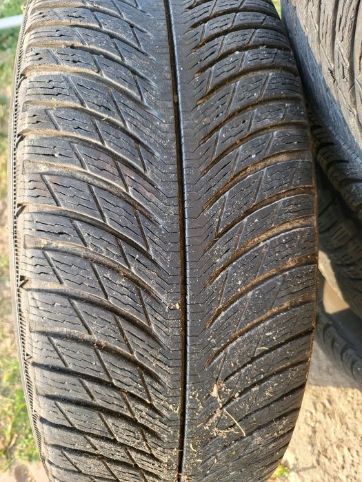 Vand sau schimb cu animale Roti de suv pt audi