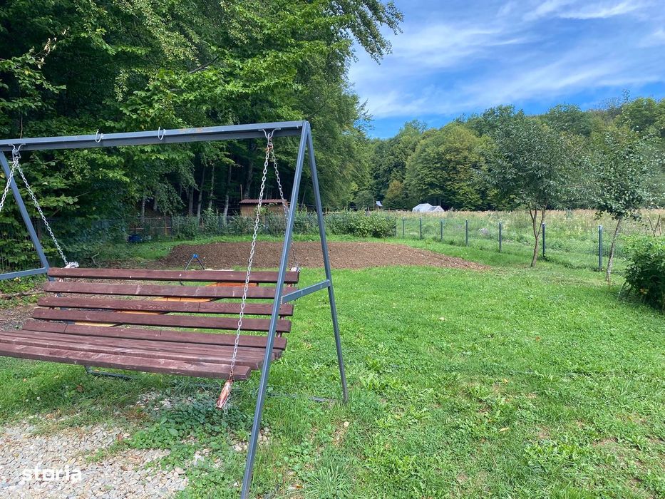 Teren intravilan de vânzare, 850 mp, acces pavat