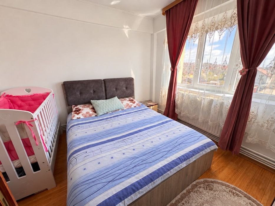 Apartament de vânzare -2 camere decomandat Burdujeni