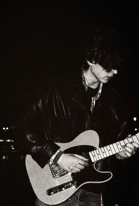 Обучение гитара / фортепиано / вокал