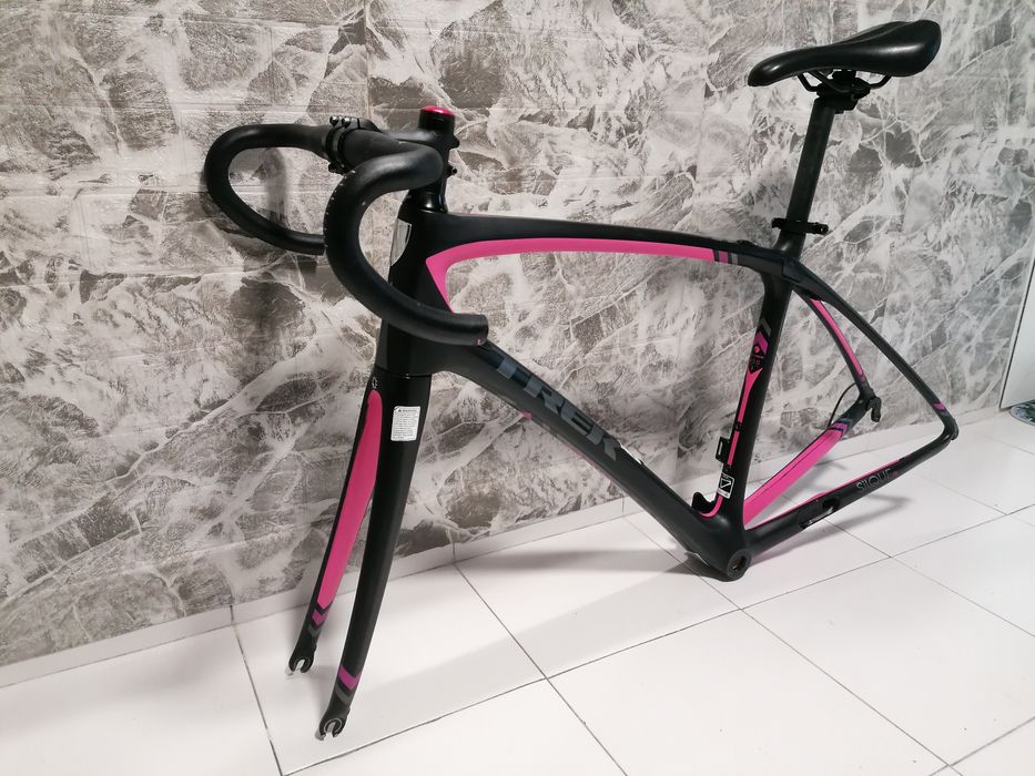 Шосейна рамка TREK Carbon