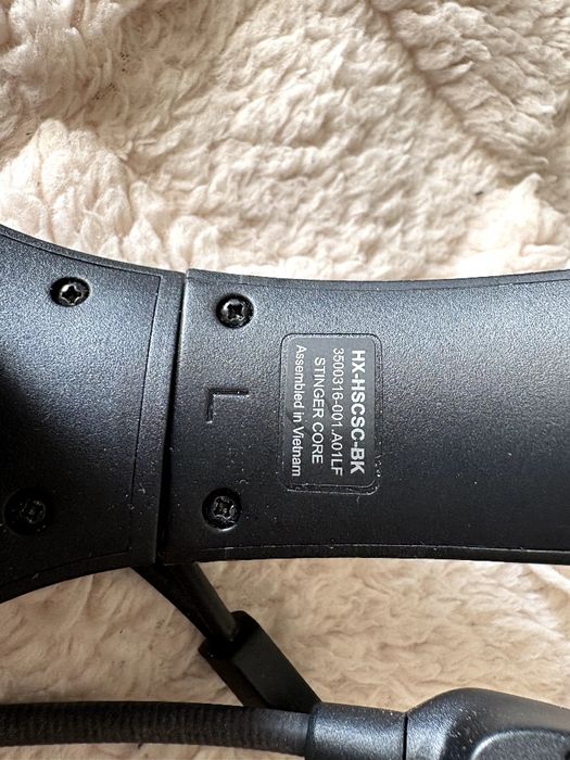 Наушники HyperX (полноразмерные) HX-HSCSC-BK