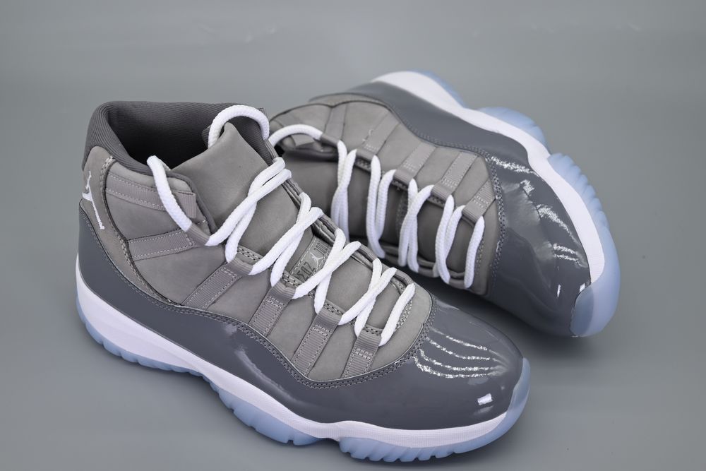 Air Jordan 11 Retro "Cool Grey"