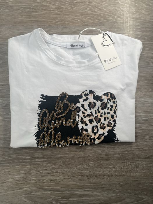 Чисто нова дамска тениска