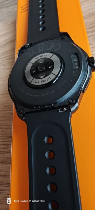 Смарт Часовник Ticwatch Pro 5 работи с iPhone и  Android