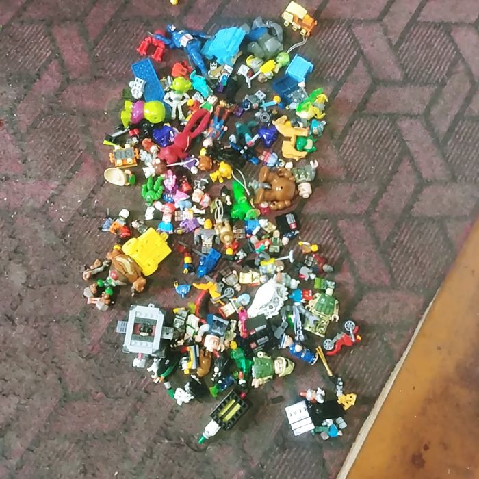 Лего продам расипю 24 кг