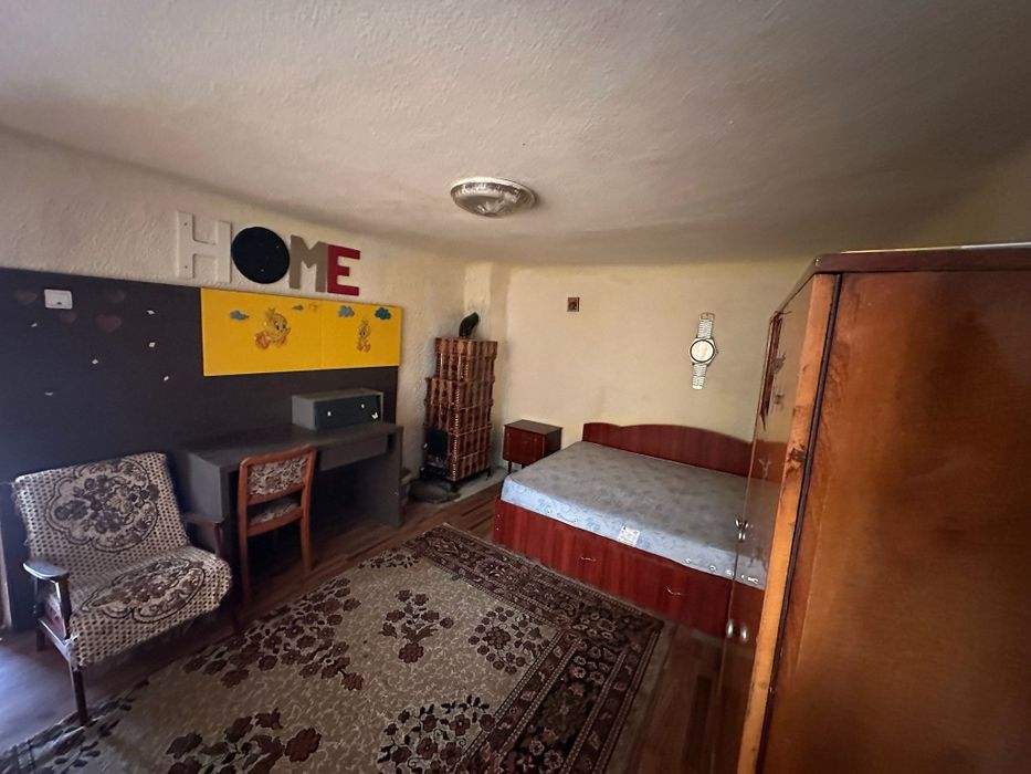 Teren 520 mp cu 2 case – Strejnicu