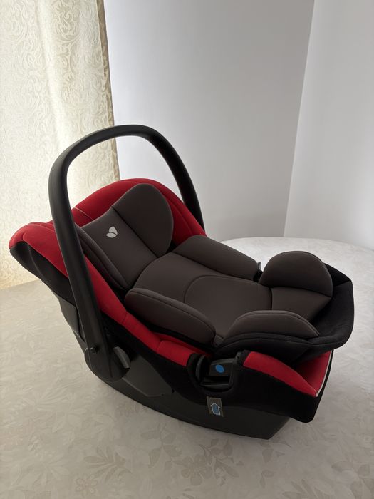 Автокресло Ferrari Scuderia